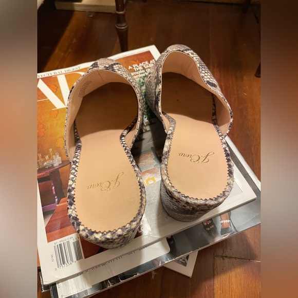 J. Crew Snakeskin Mule, size 8.5 - Picture 4 of 15